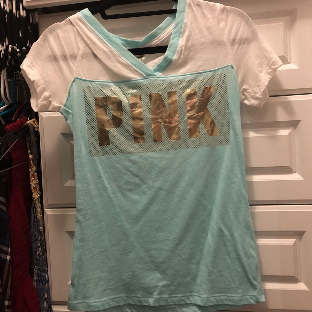a shirt from pink